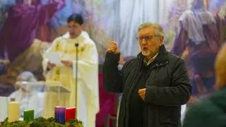 La iglesia de El Salvador de Castelló adapta por un día la misa a las personas sordas