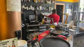 Atacan a los dueños de en un bar de Xirivella al grito de "maricón de mierda"