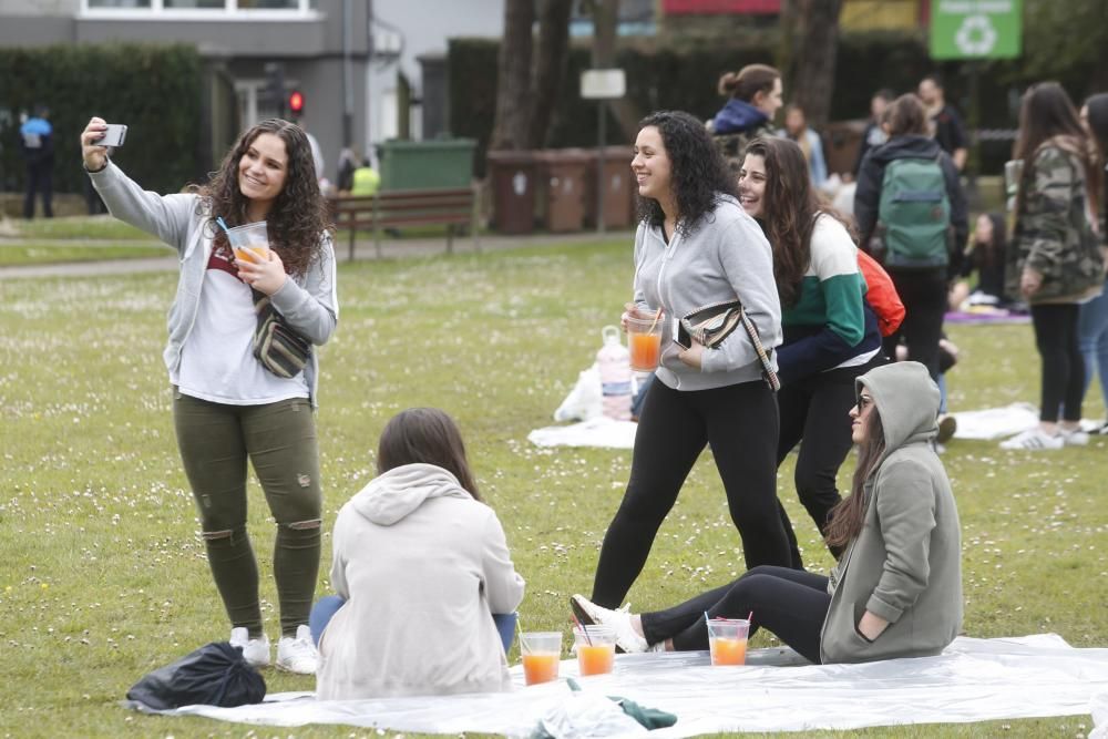 Comida en la Calle de Avilés 2018: ambientazo en el parque Ferrera