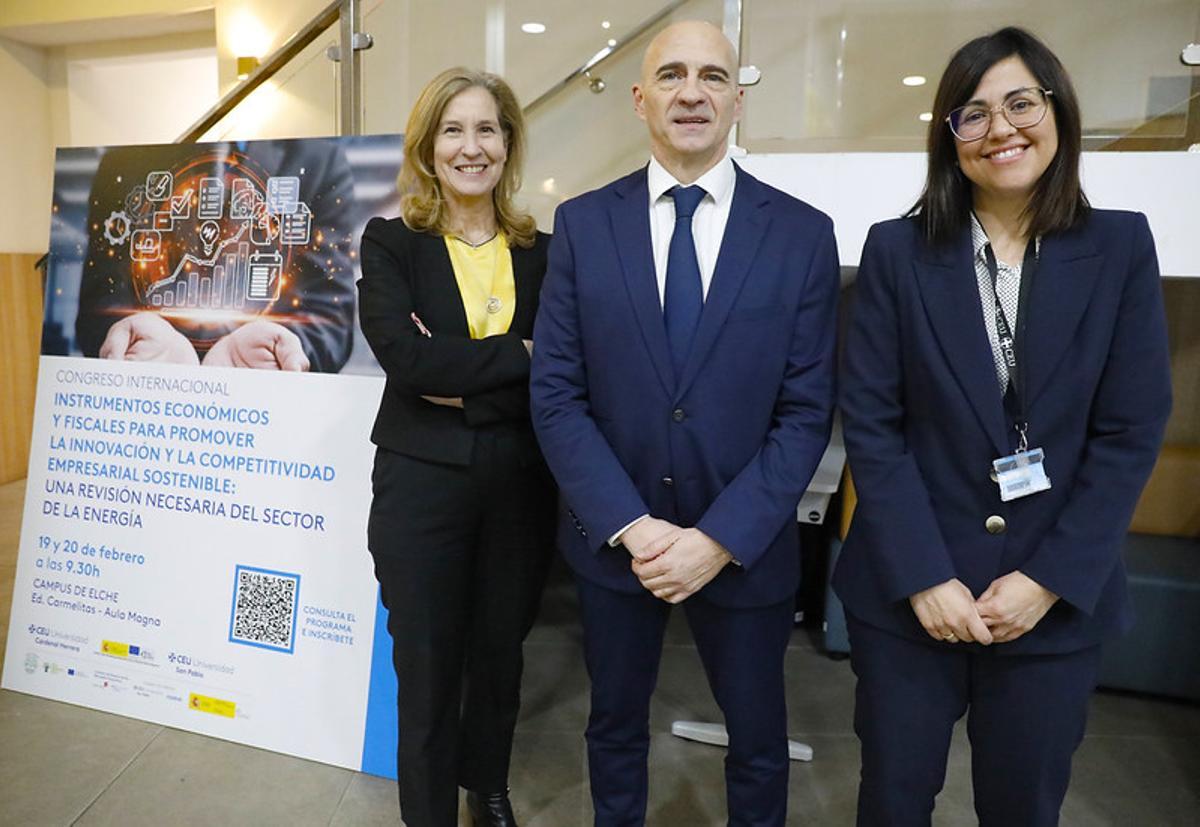 Antonio López durante el Congreso sobre Fiscalidad Medioamabiental que codirigió.