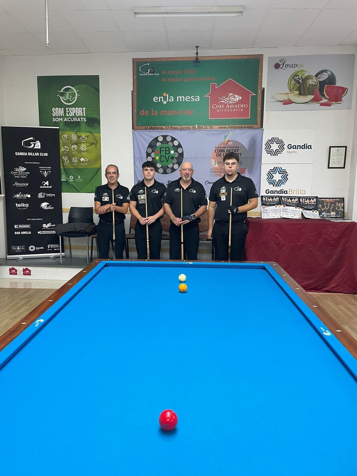 Los jugadores de Autonómica del club gandiense