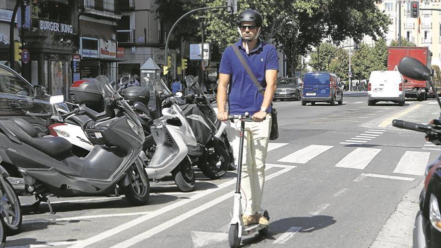 El lío normativo del patinete confunde a los usuarios