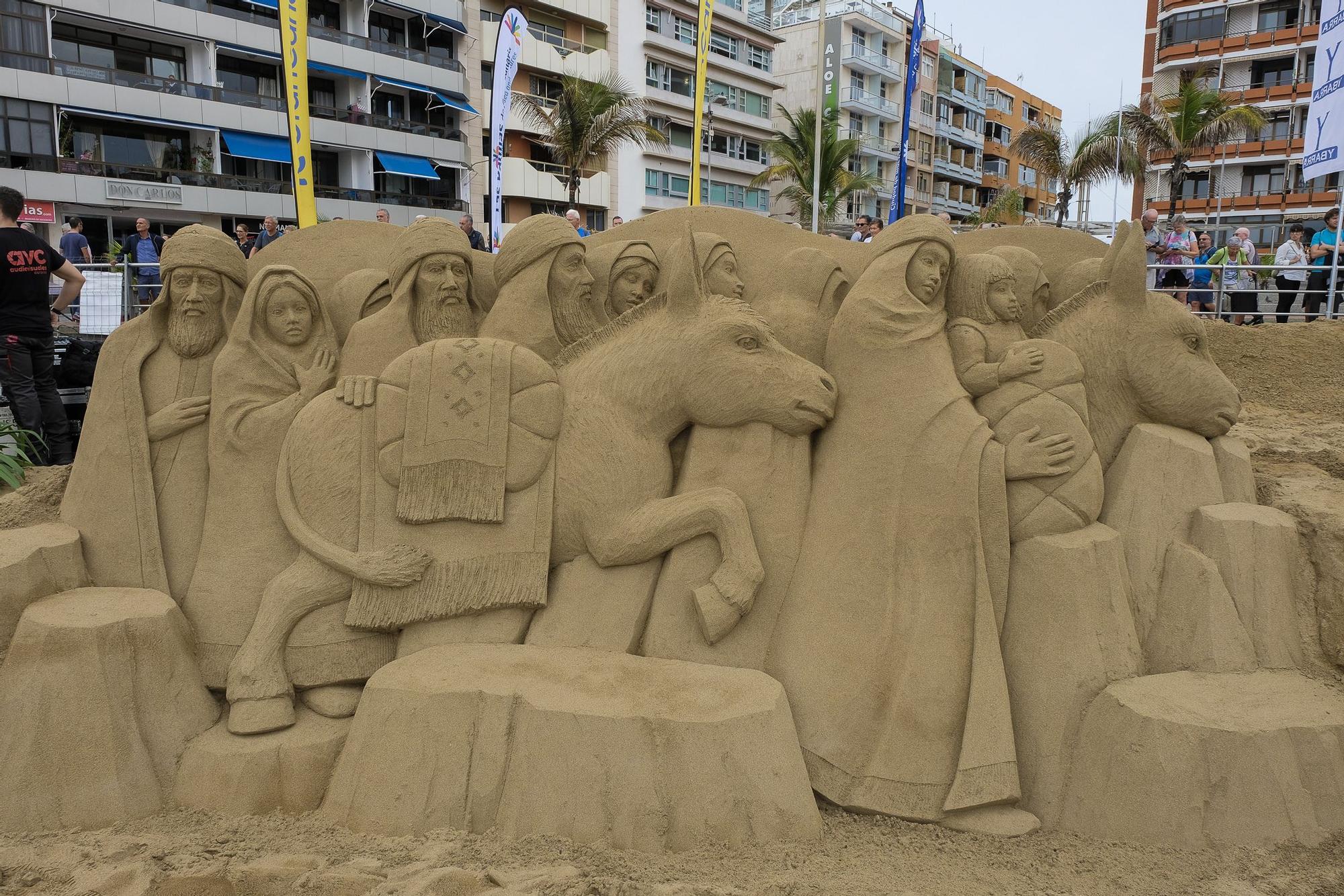 Inauguración del Belén de Arena en la playa de Las Canteras