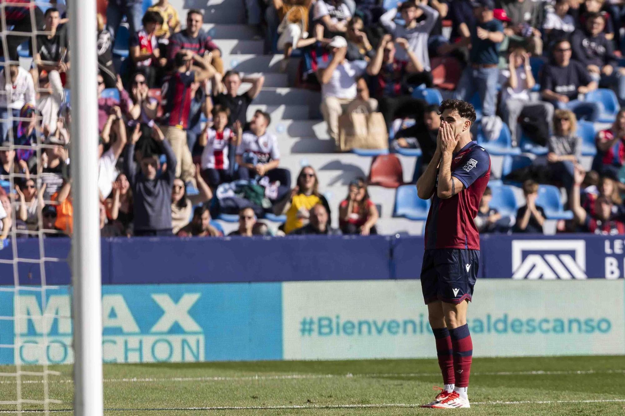Partido Levante - Sporting de Gijón
