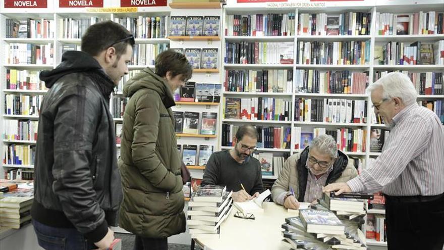 Libreros durante todo el año