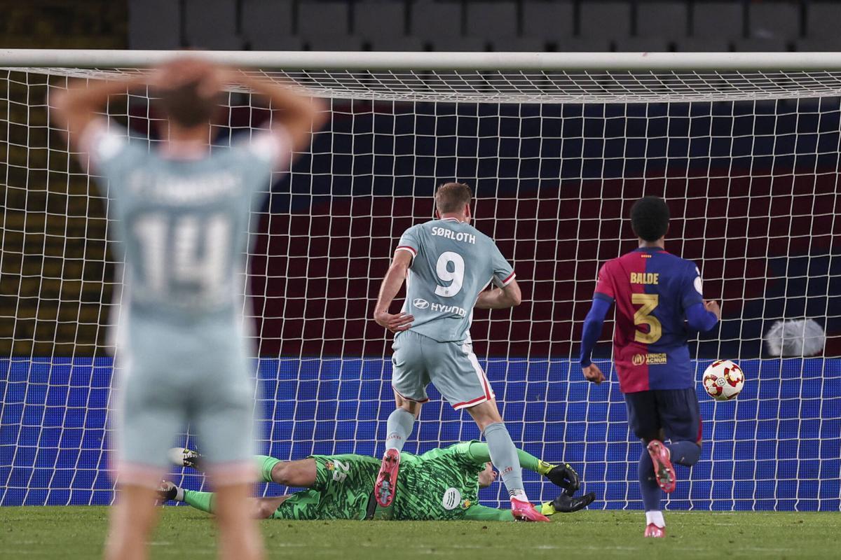 El Atlético aprovechó los errores en defensa del Barça
