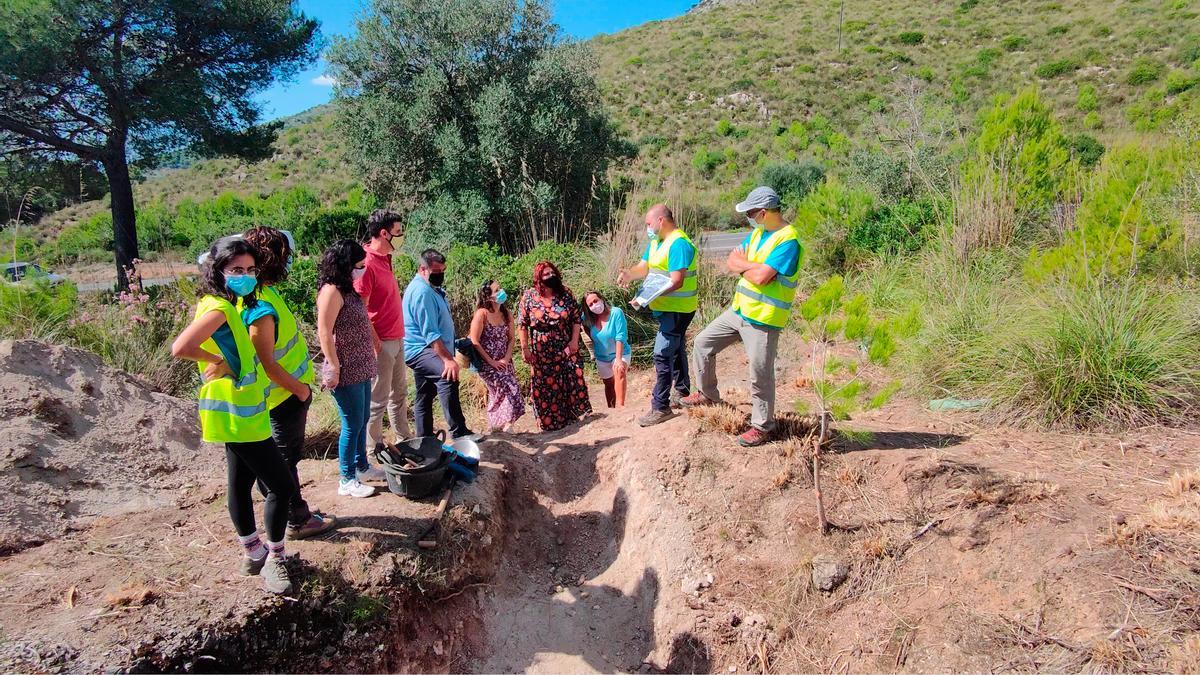 Empiezan los trabajos para localizar una fosa en el Coll d'Artà