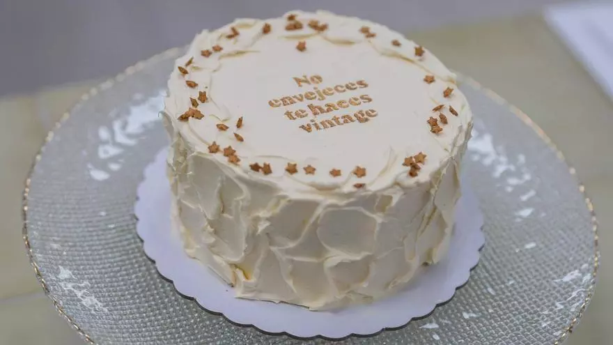 Las tartas “orgullosamente de Sant Adrià” que han enamorado hasta a Rosalía