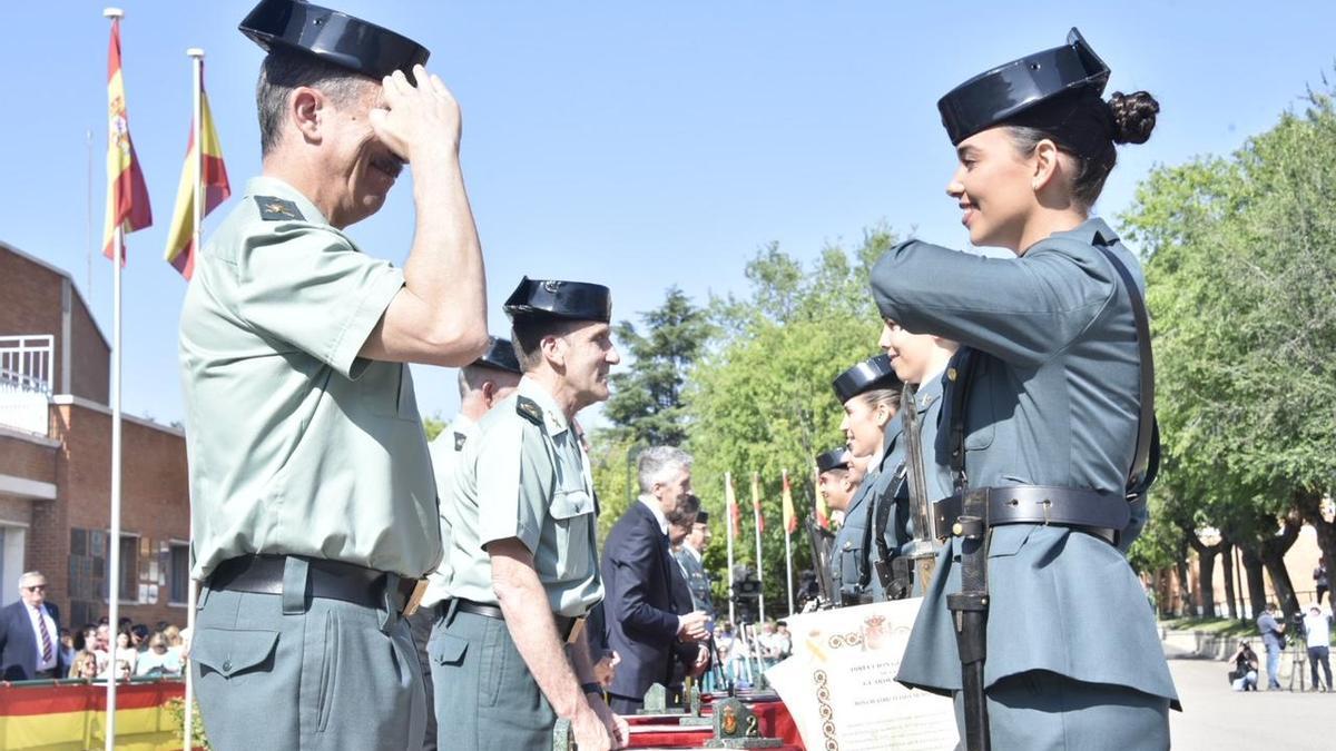 Entrega de despachos a nuevos agentes de la Guardia Civil de la 169 promoción del Colegio de Guardias Jóvenes de Valdemoro (Madrid) el pasado 22 de Junio. Foto GC