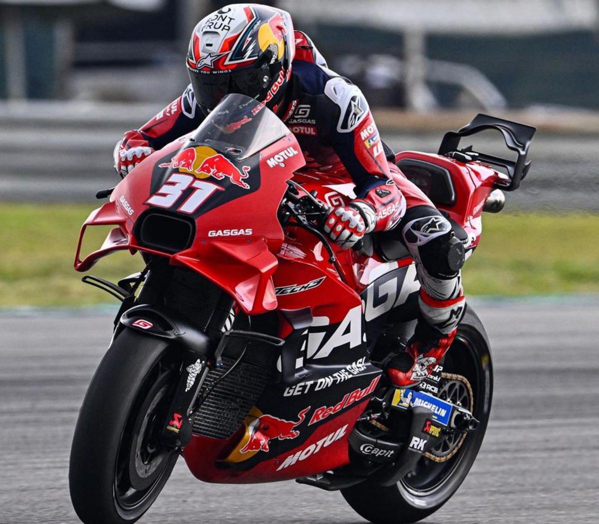Pedro Acosta, durante la jornada en Sepang.  | TECH3 RACING/MOTO GP