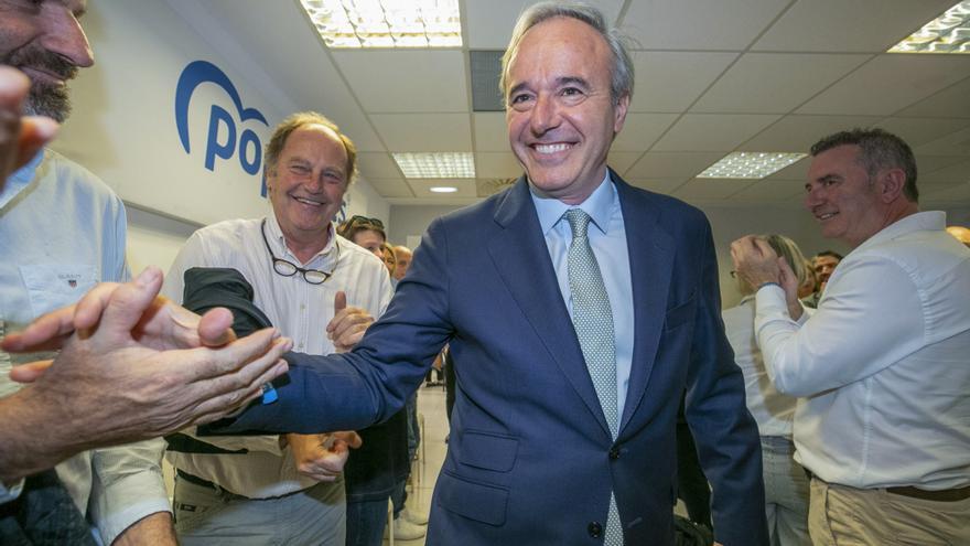 El PP y Vox sellan un acuerdo de Gobierno en Aragón con 80 puntos y dos vicepresidencias