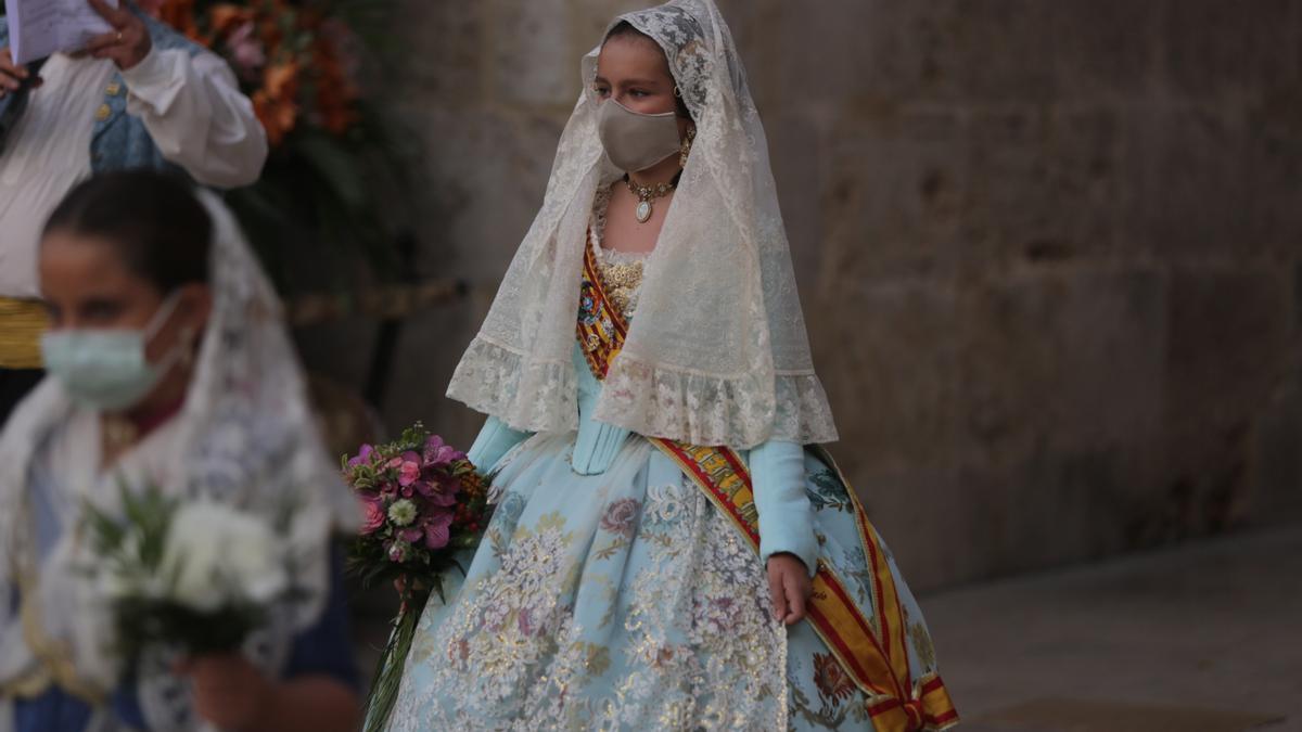 Búscate en el segundo día de Ofrenda por la calle de la Mar (entre las 19.00 y las 20.00 horas)