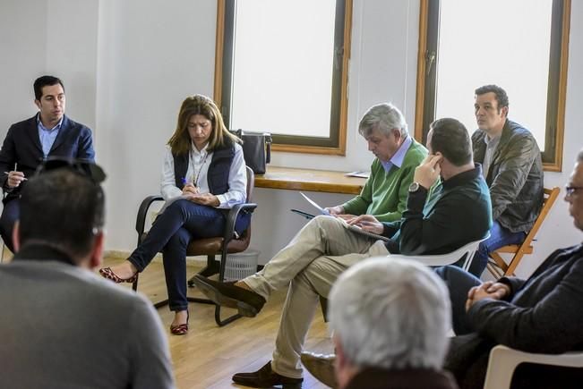 Visita institucional a la asociacion de vecinos ...