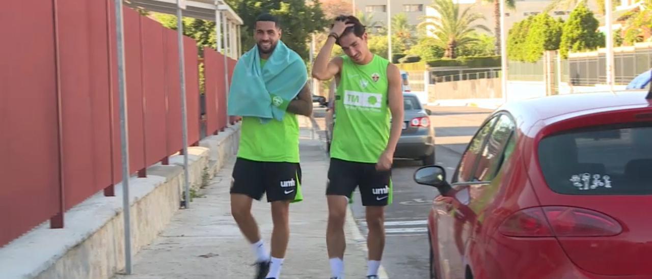 Pere Milla, junto a Mascarell, a su llegada el Díez Iborra para entrenar