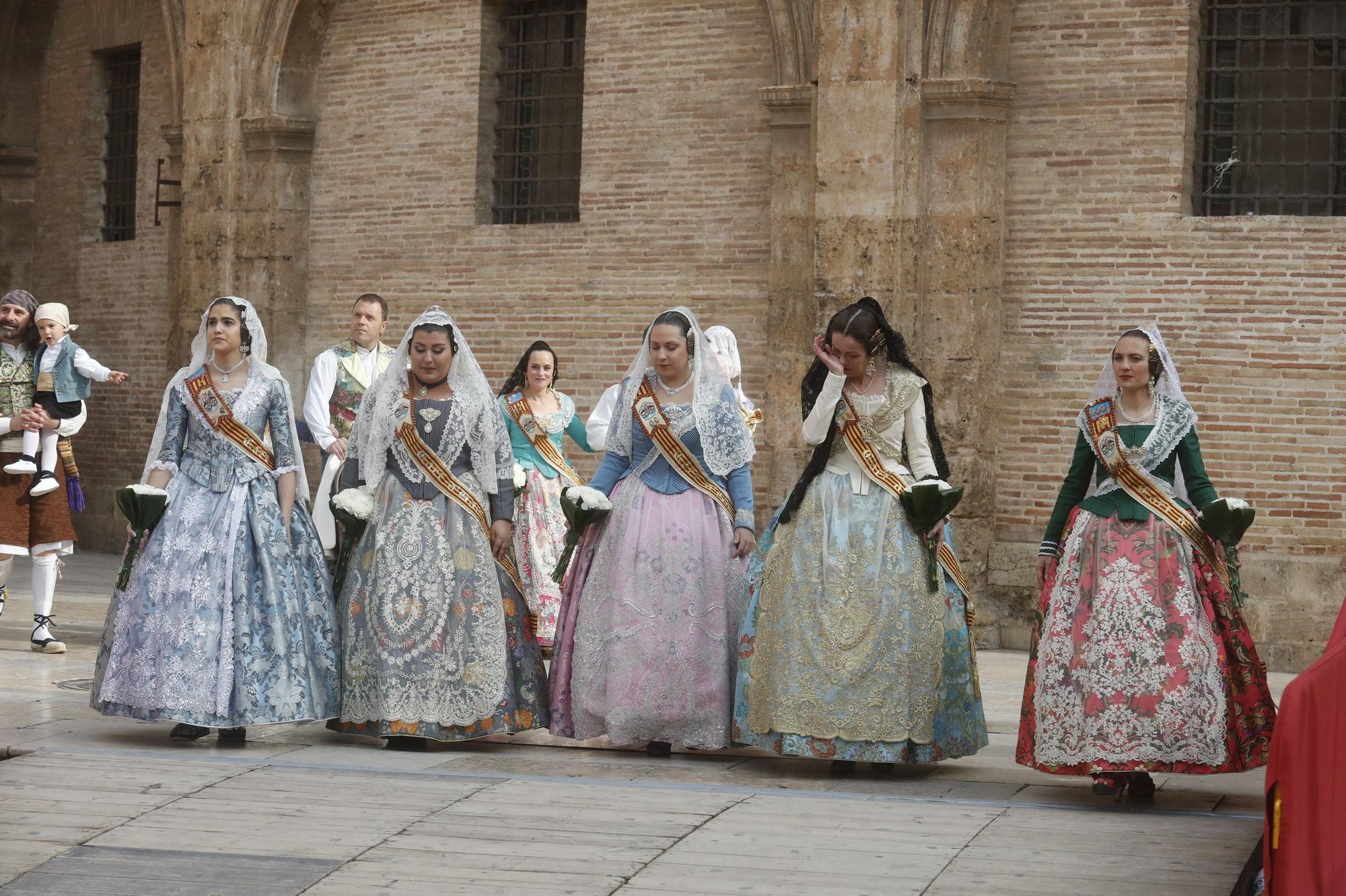 Búscate en el segundo día de ofrenda por la calle de la Paz (entre las 15:30 a las 17:00 horas)