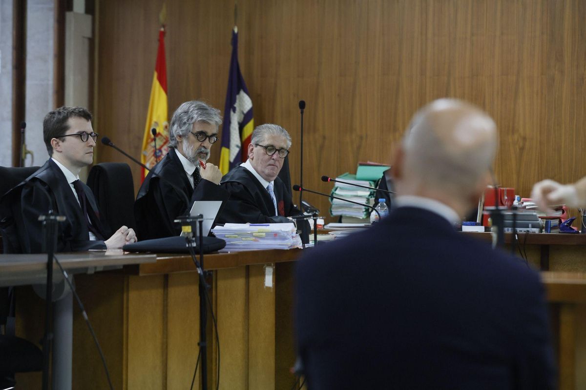 Los abogados defienden la inocencia de los acusados