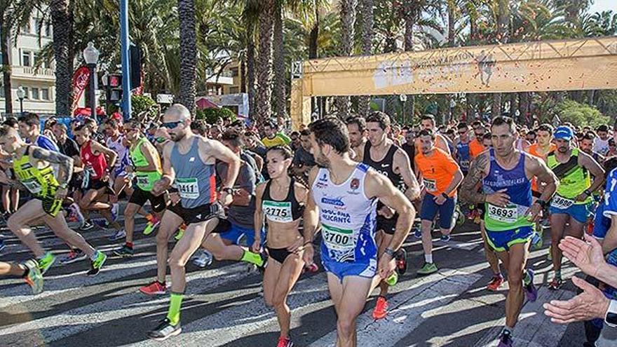 La prueba se compone de tres carreras: 5k, 1/4 y Medio Maratón