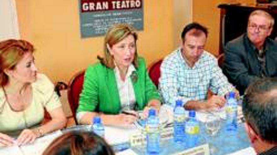 El ayuntamiento adeuda más de 154.000 € al Gran Teatro