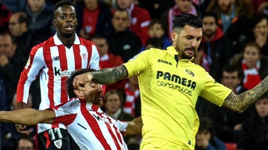 El Villarreal empata en Bilbao y se aleja de la Champions