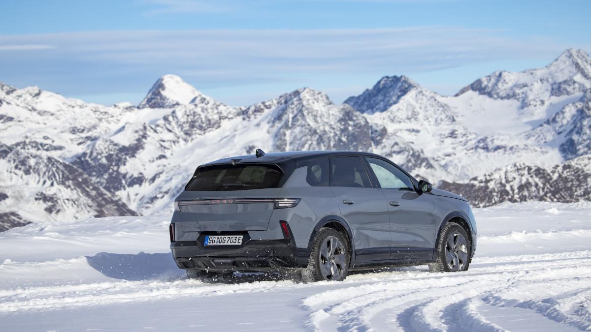 Opel Grandland Electric AWD