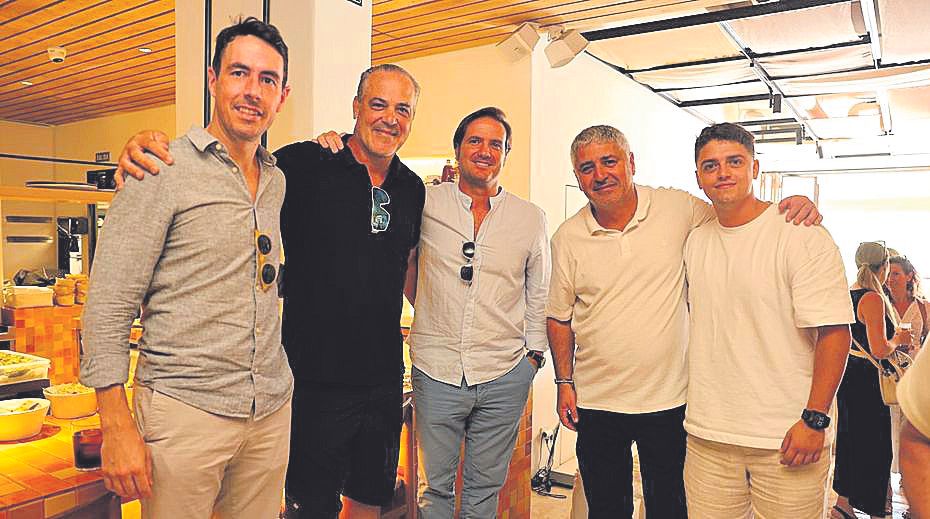 Eduard Vilanova, Fabio Duran, Sergio Campoy, Kiko Franconetti y Alberto Romero.