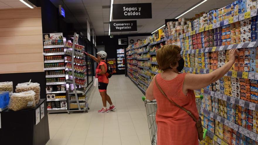 Hiperber abre un nuevo supermercado en la pedanía de El Altet