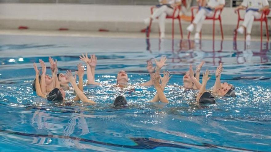 La mejor natación artística se da cita en Sagunt