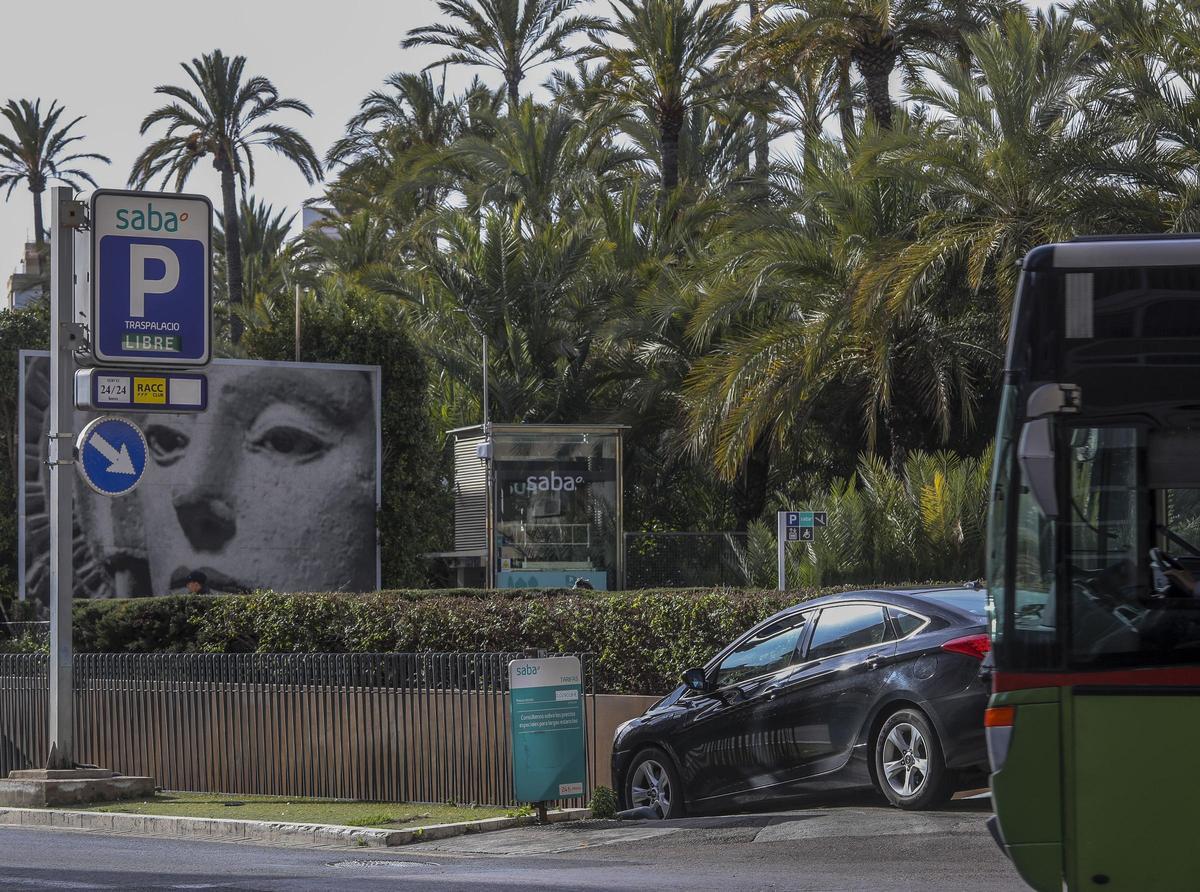 Acceso a uno de los aparcamientos afectados por la sentencia del TSJ