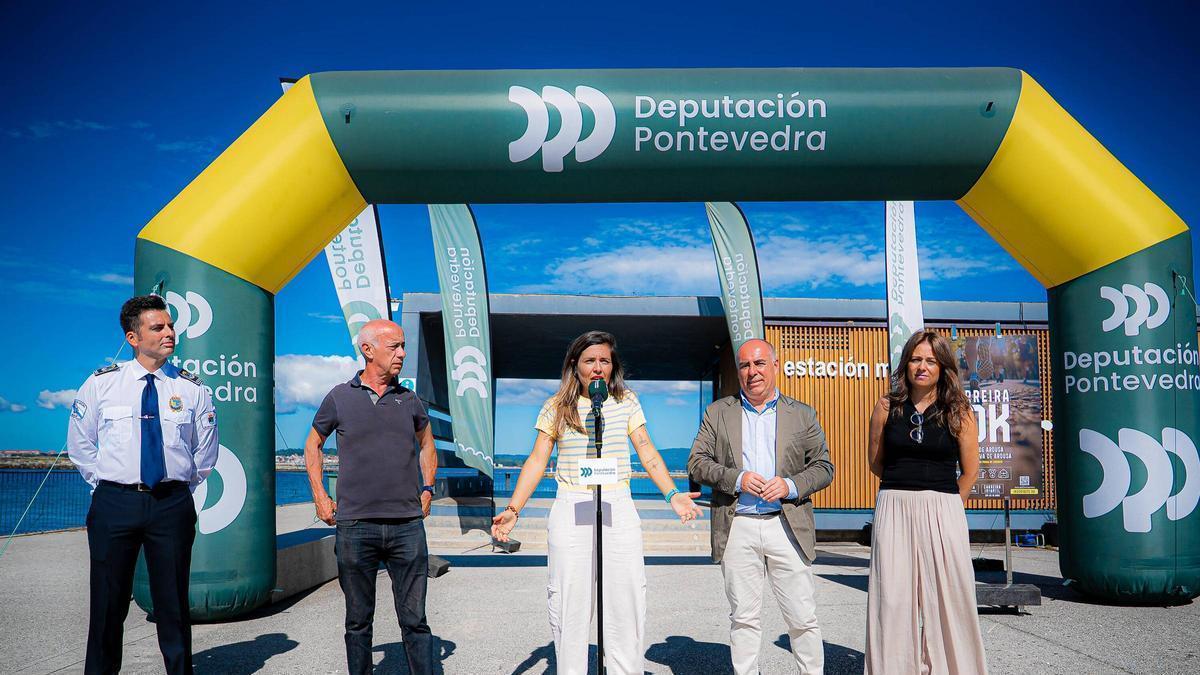 Presentaicón de la Entre Pontes entre A Illa y Vilanova.