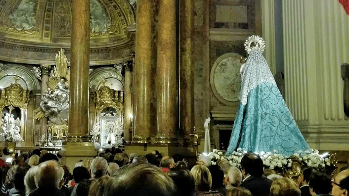 Rosario de la Aurora