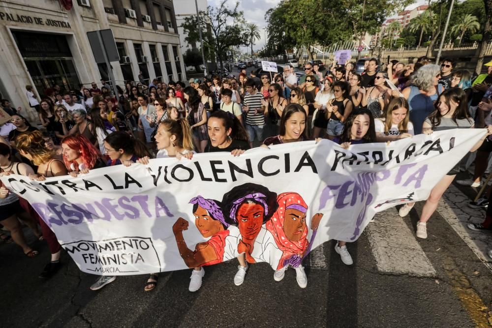 Manifestación contra la violencia patriarcal en Murcia