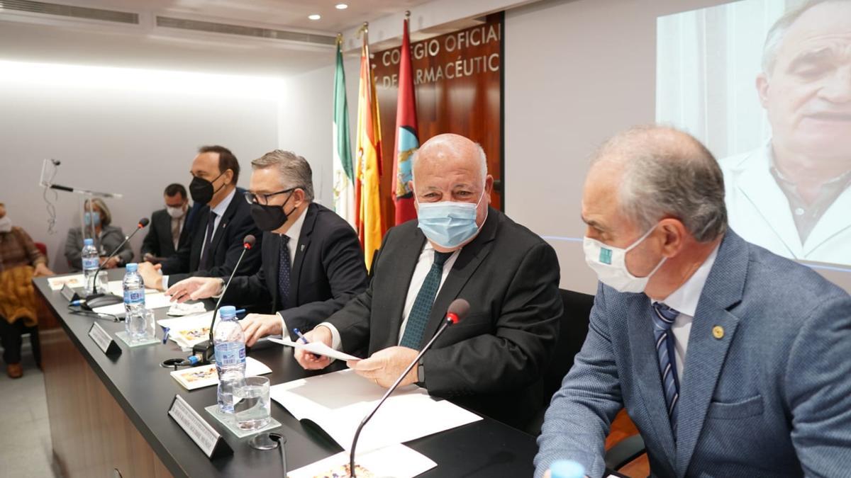 Un momento del acto celebrado en el Colegio de Farmacéuticos de Córdoba.