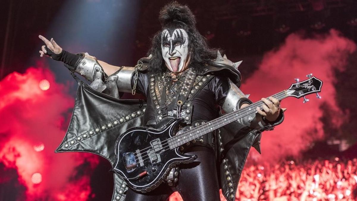 Gene Simmons, en el concierto de Kiss en el parque de Can Zam.