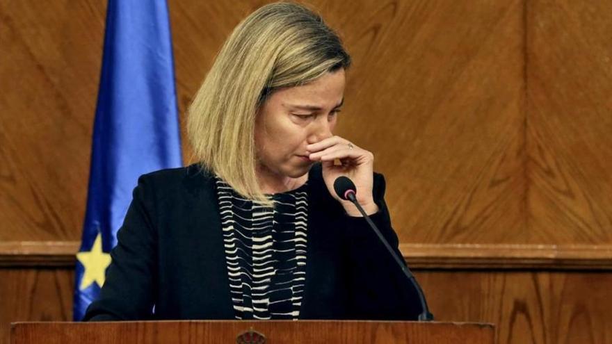 Mogherini estalla en lágrimas