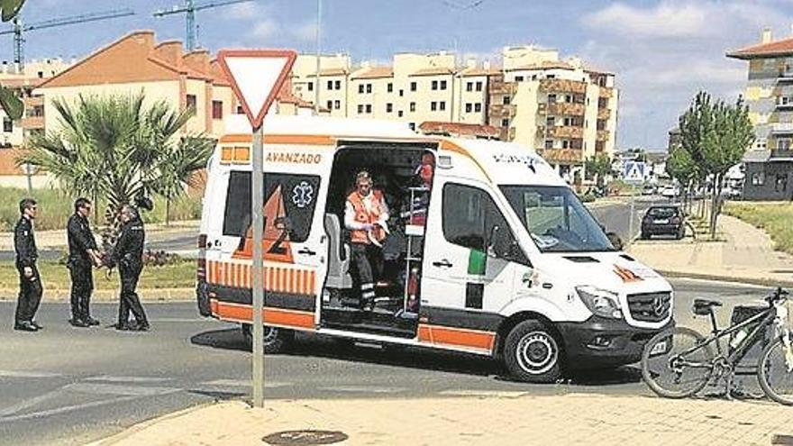 Atropello a una ciclista en una calle de Casa Plata