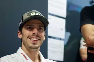 El futuro de Joan Mir, a punto de dar un giro: "Está más cerca de que siga dando guerra en MotoGP”