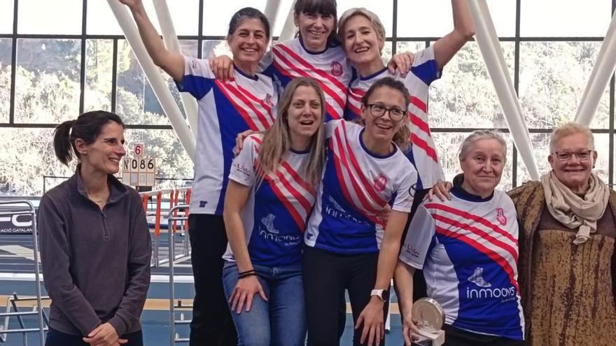 La formació femenina, al segon graó del podi