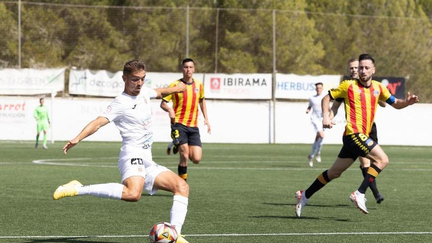 La Peña Deportiva no aprovecha sus ocasiones y vuelve al descenso