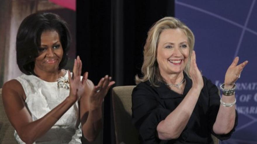 Hillary y Michelle homenajean a las mujeres valientes