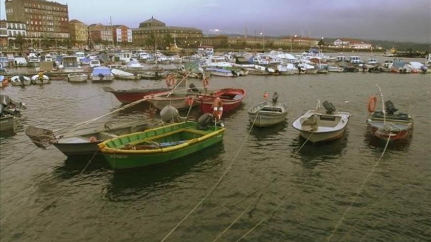 Un año de cárcel para un guardia civil que desenfundó el arma en un bar de El Ferrol