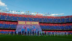 El Camp Nou rozó el lleno