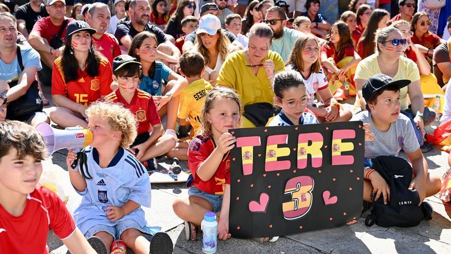 Pontevedra se vuelca con Teresa Abelleira y vive la euforia del Mundial