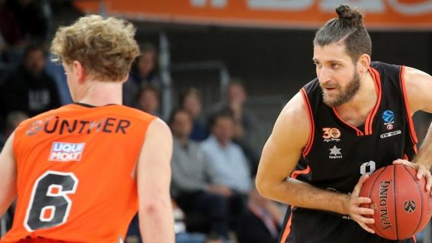 El Valencia Basket comienza el año con una sufrida victoria ante el Cedevita Zagreb