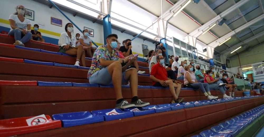 El público regresa al balonmano de élite