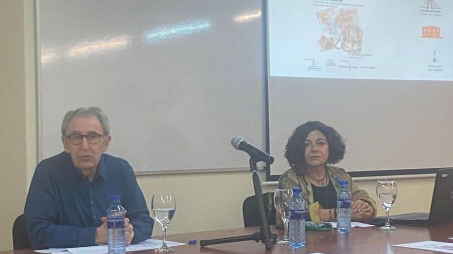 Carmen Adams, junto a Francisco Villar, de «Cauce del Nalón». | LNE