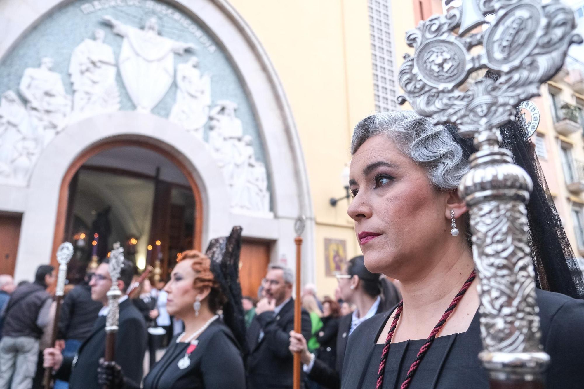 Así han sido las procesiones de la tarde de Domingo de Ramos en Alicante