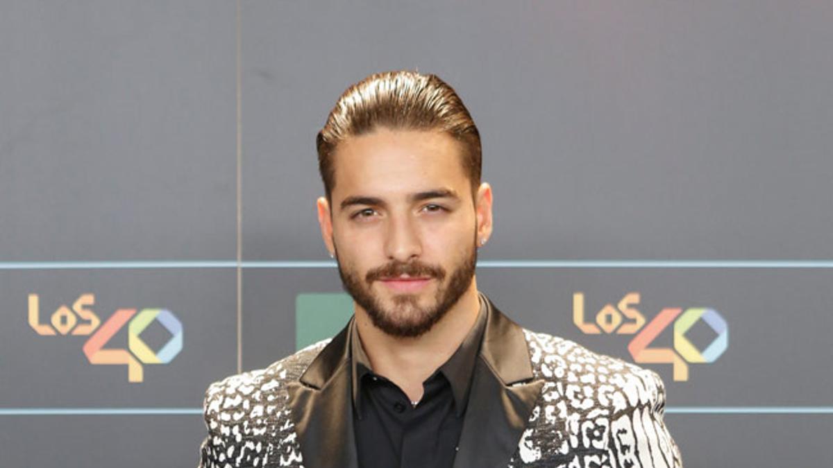 Maluma en la fiesta de los premios 40 principales