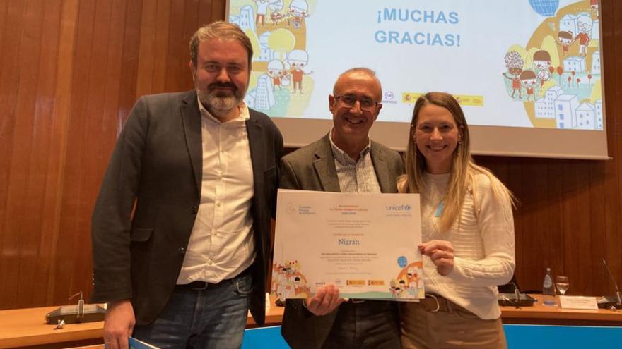 Nigrán recibe el título oficial de Ciudad Amiga de la Infancia en Madrid