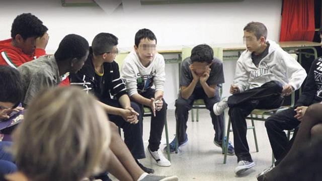 Una sesión de convivencia en el IES Sureda i Blanes de Son Gotleu.