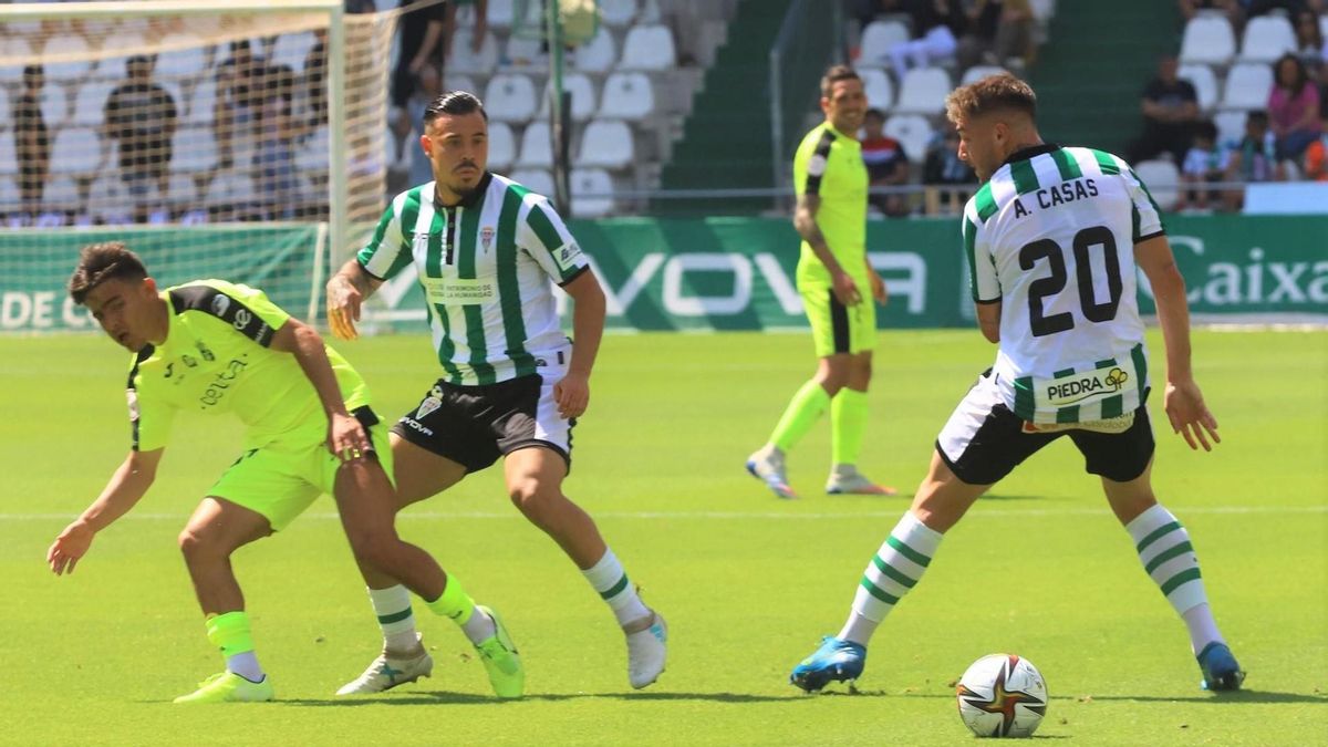 Alejandro Viedma, el nuevo fichaje del Ciudad de Lucena, durante el pasado curso con el Córdoba CF.